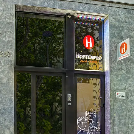 Hostemplo Sagrada Familia Vendégház